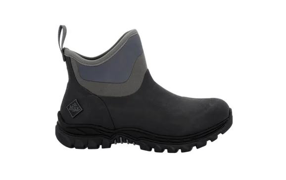 Muck Boot Women s Arctic Sport II Ankle Boots review Active Traveller